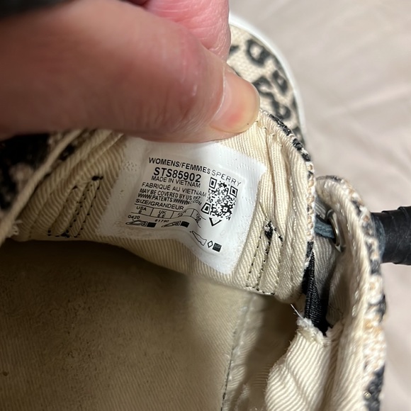 Speedy Topsider Slip on size 8 - Picture 3 of 3